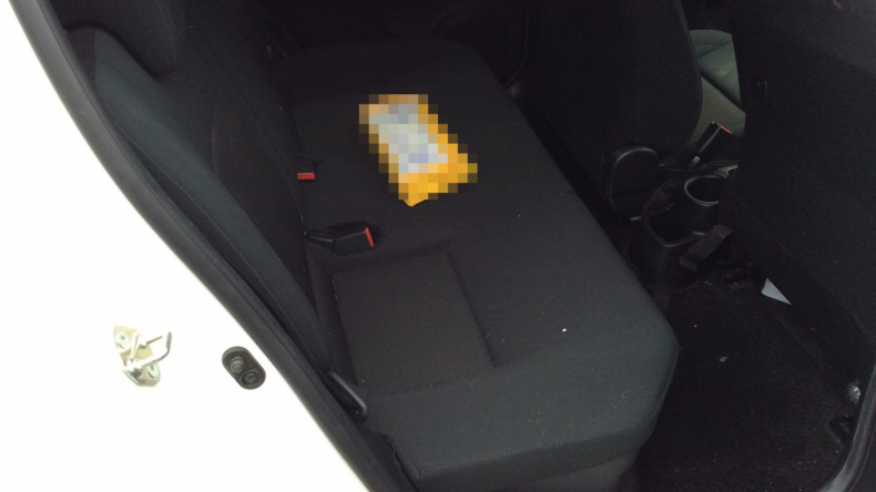 内装後方シート