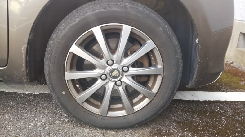 タイヤホイール後