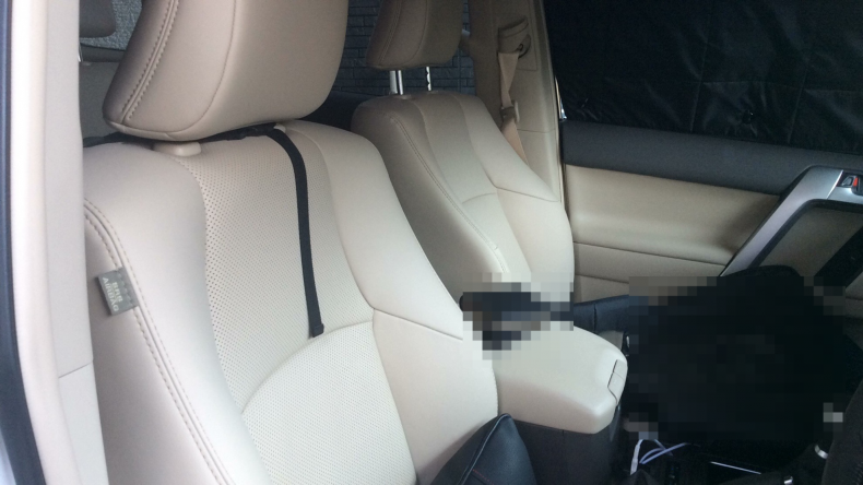 内装前方シート