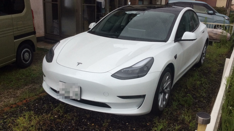 テスラ モデル３の売買実績画像