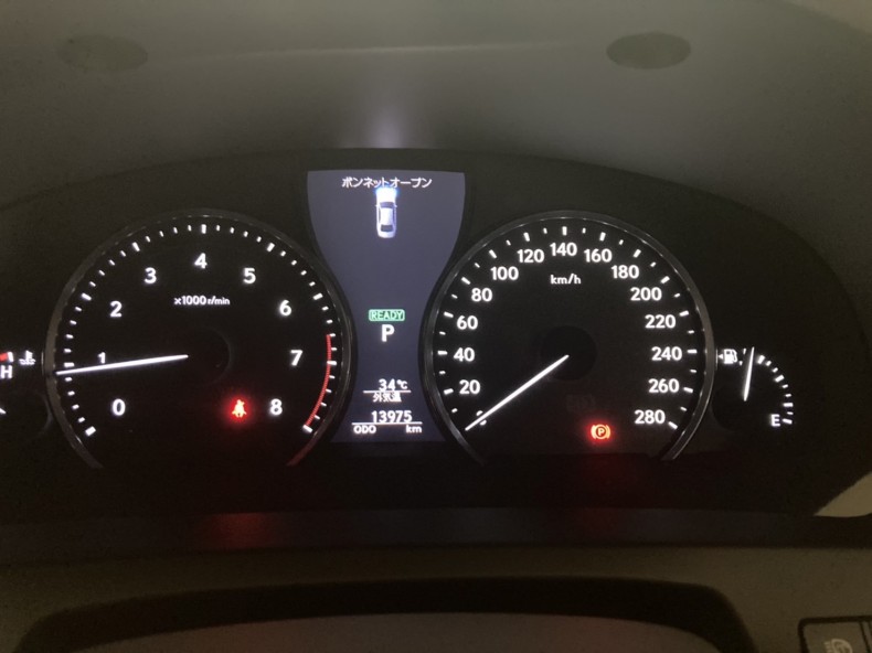 内装メーター
