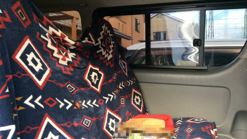 内装後方シート