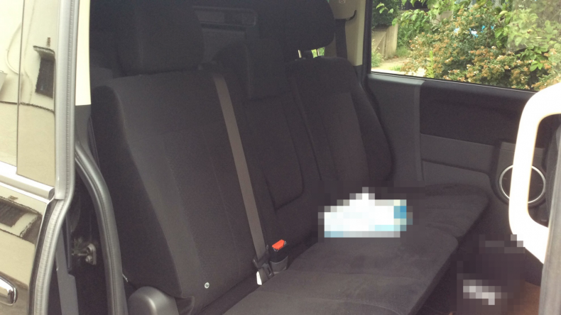 内装後方シート