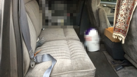 内装後方シート