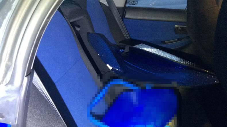 内装後方シート