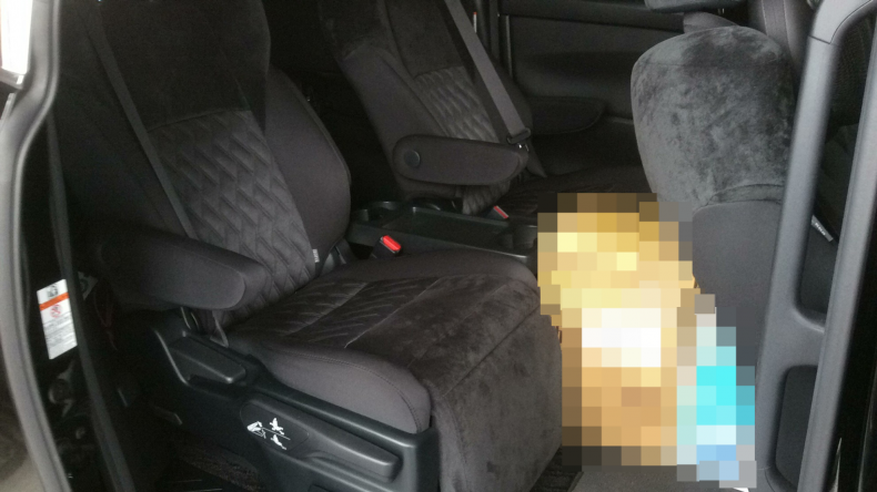 内装後方シート