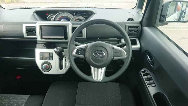 内装インパネ全体