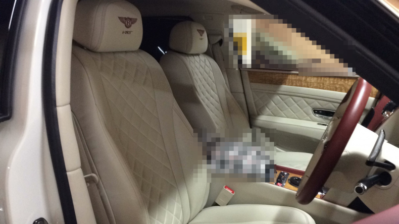 内装前方シート