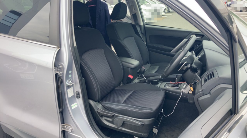 内装前方シート