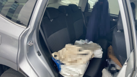 内装後方シート