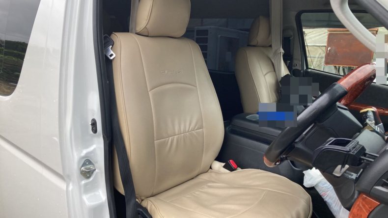 内装前方シート