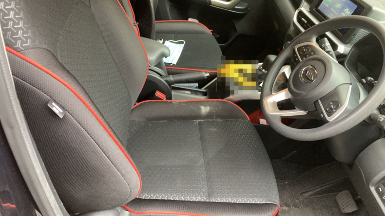 内装前方シート