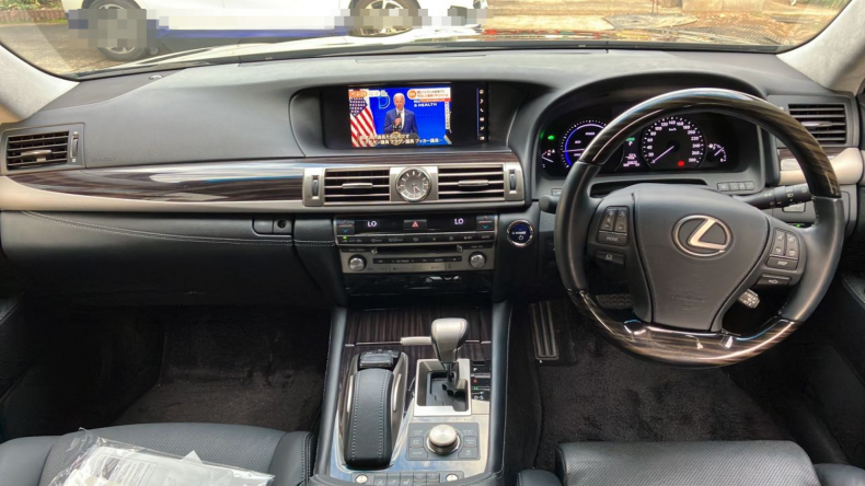 内装インパネ全体