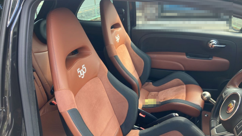 内装前方シート