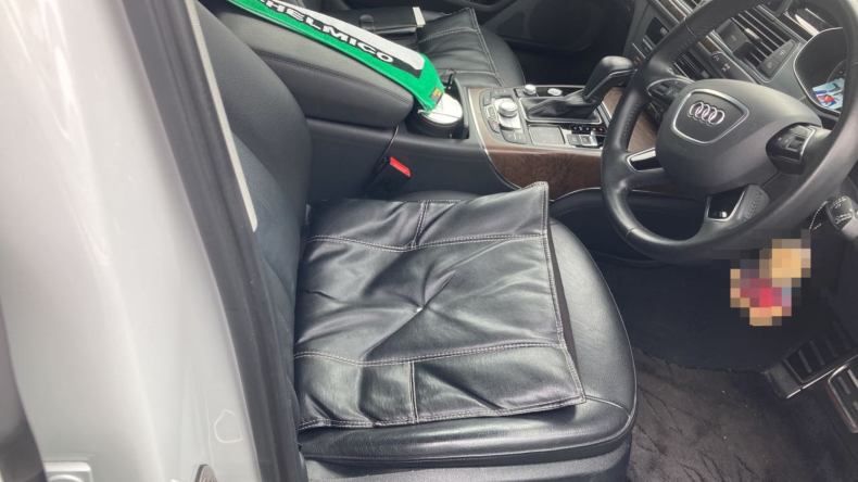 内装前方シート