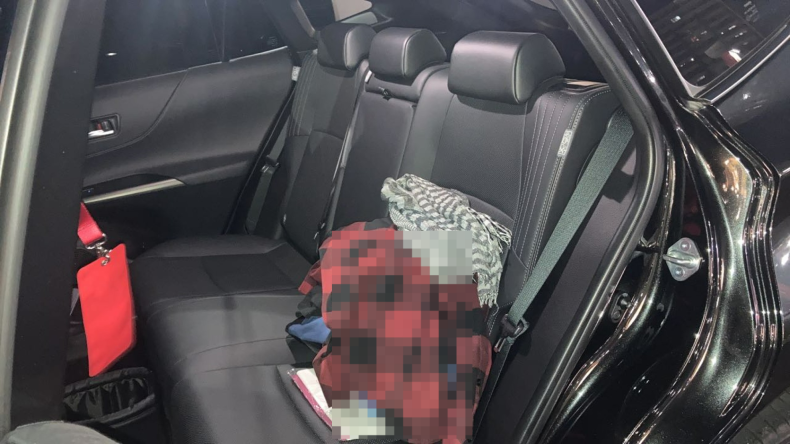 内装後方シート