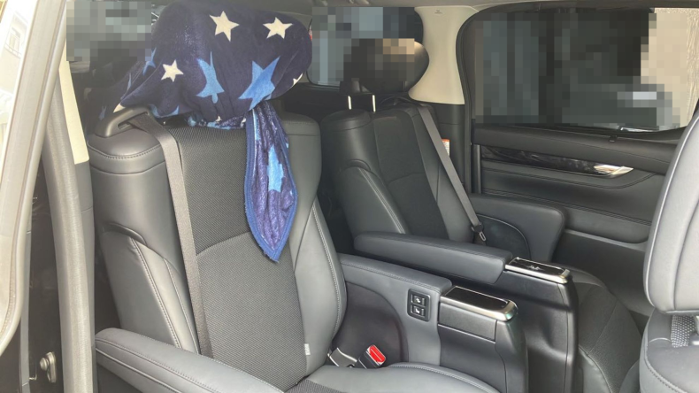 内装後方シート