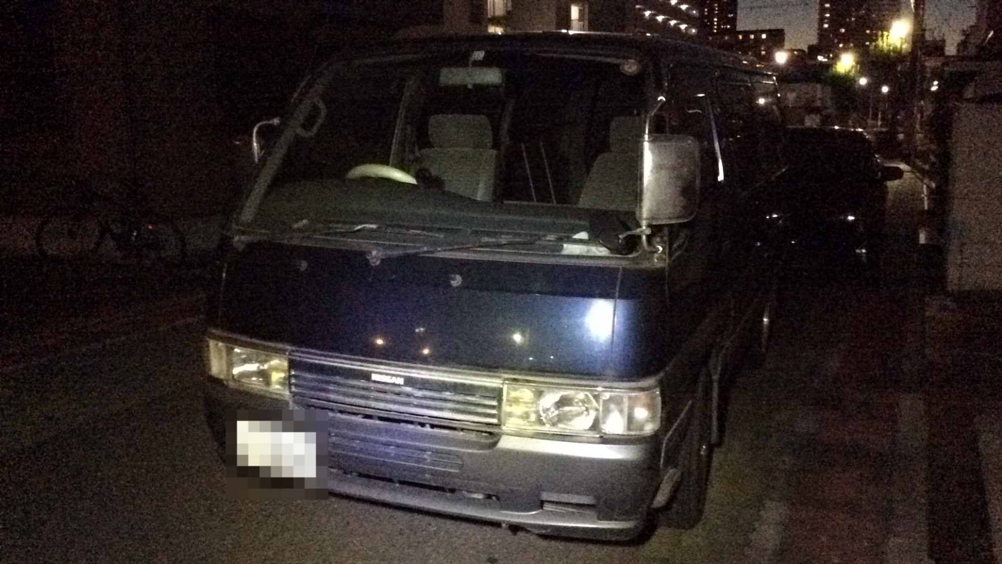 日産　キャラバンの車種サムネイル画像