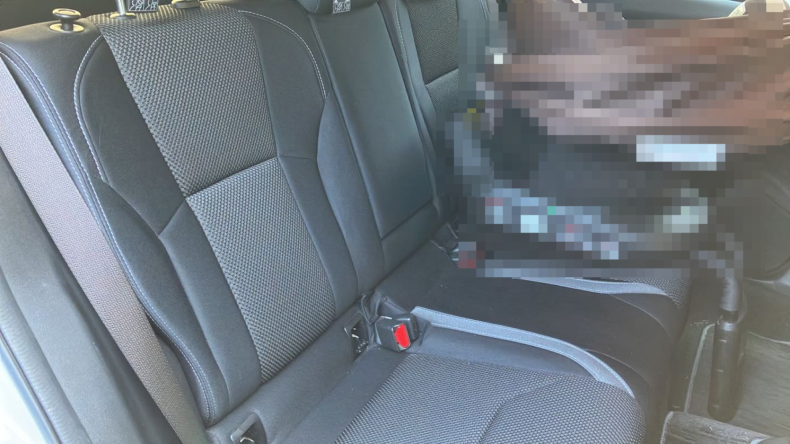 内装後方シート