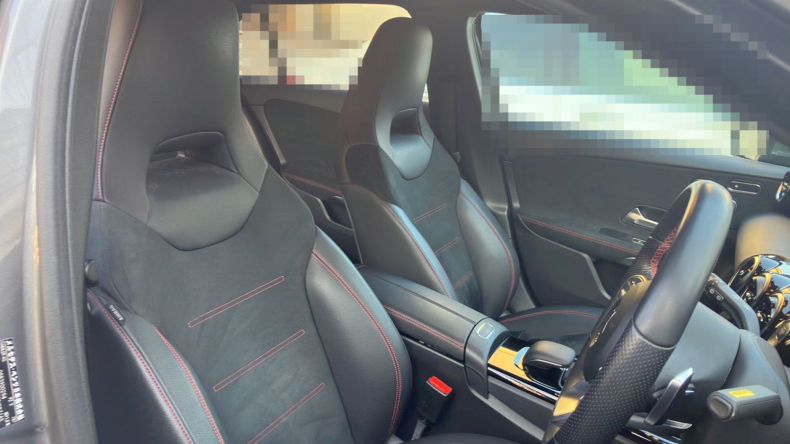 内装前方シート