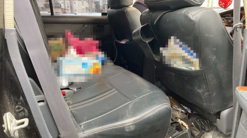 内装後方シート