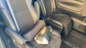 内装後方シート