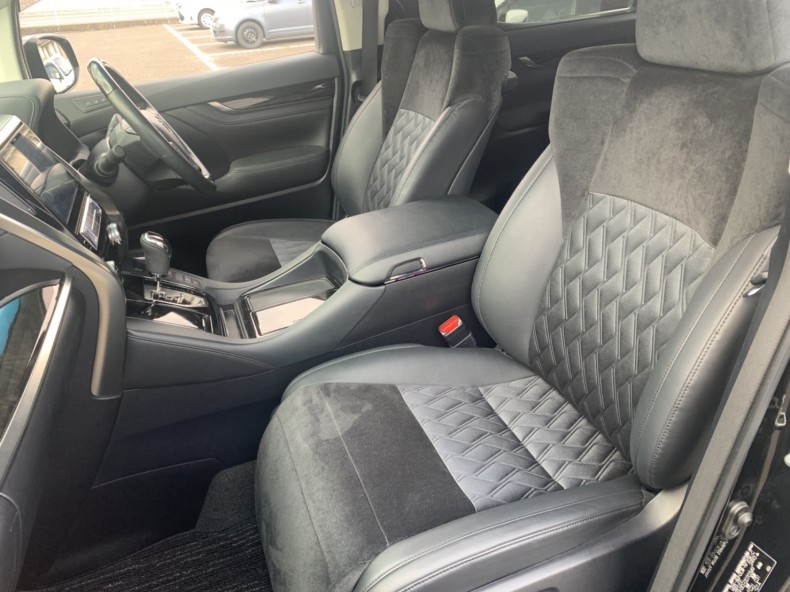 内装前方シート