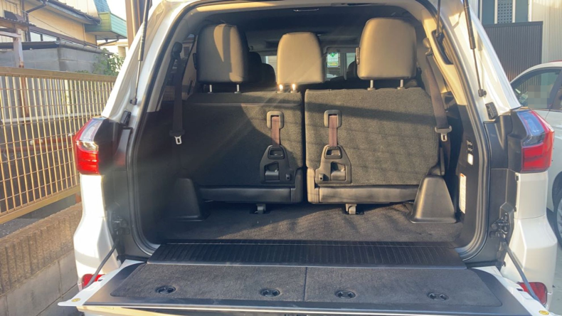内装トランク