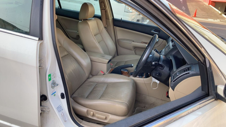 内装前方シート