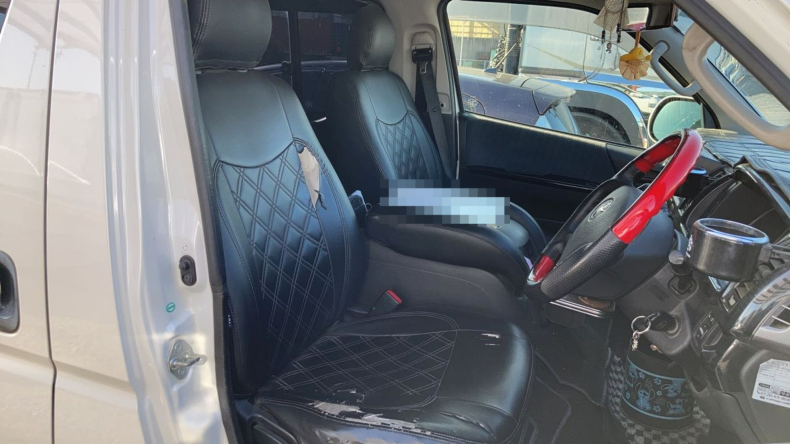 内装前方シート