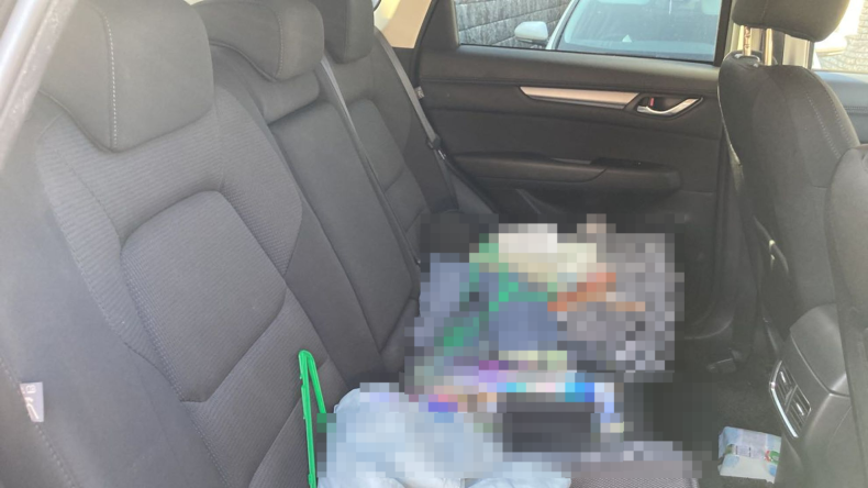 内装後方シート