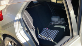 内装後方シート