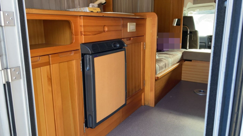 内装後方シート