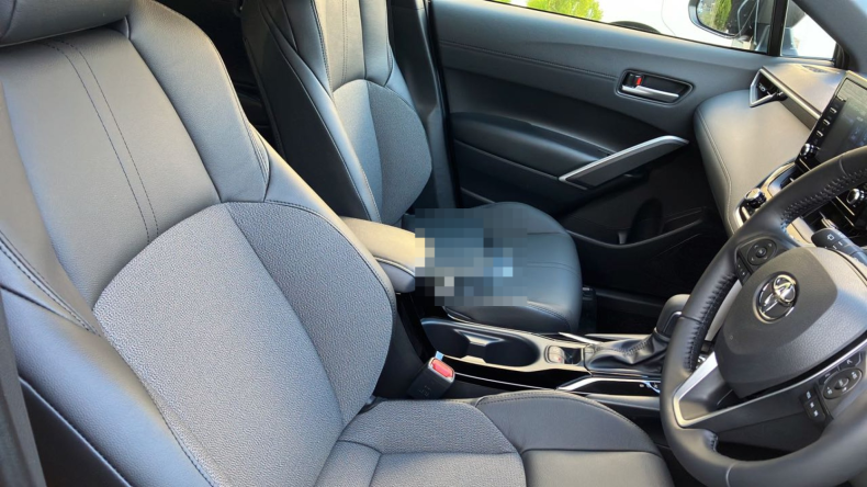 内装前方シート