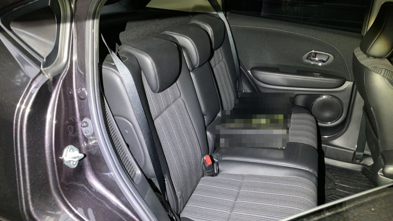 内装後方シート