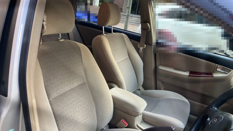 内装前方シート