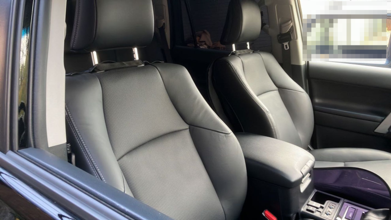 内装前方シート