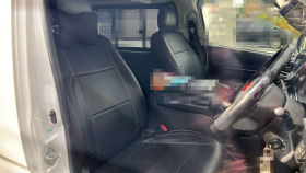 内装前方シート