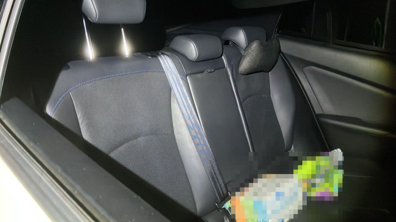 内装後方シート