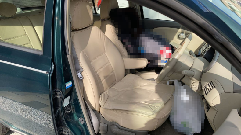 内装前方シート