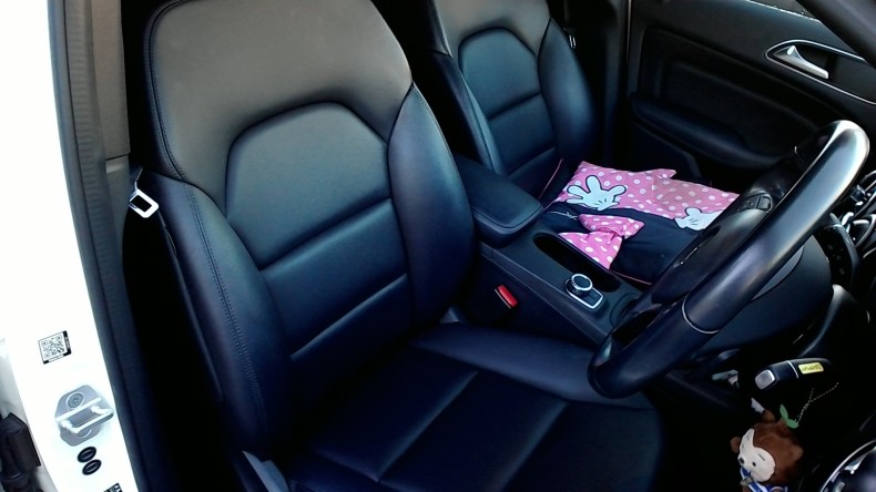 内装前方シート