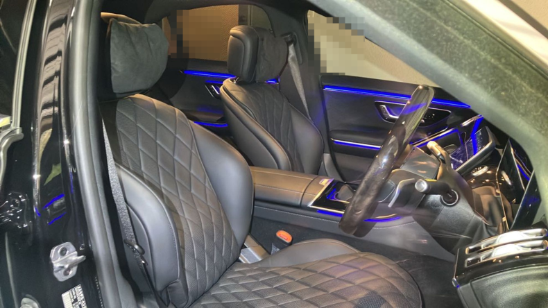 内装前方シート