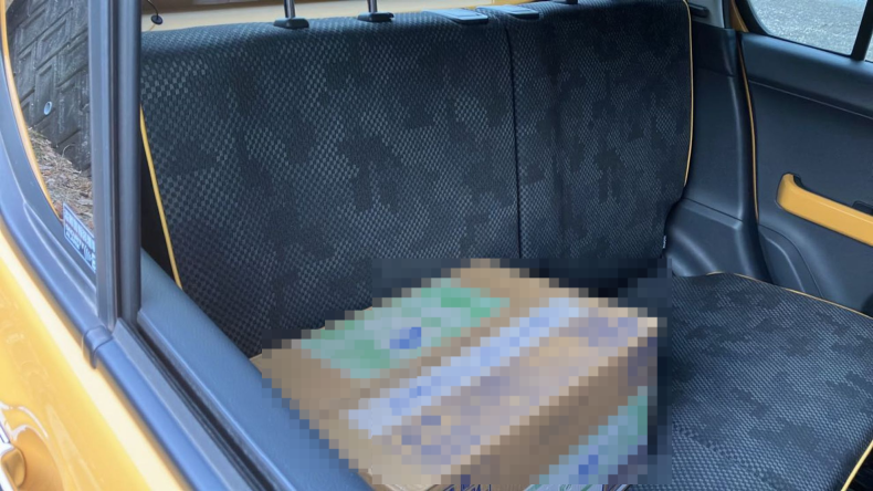 内装後方シート