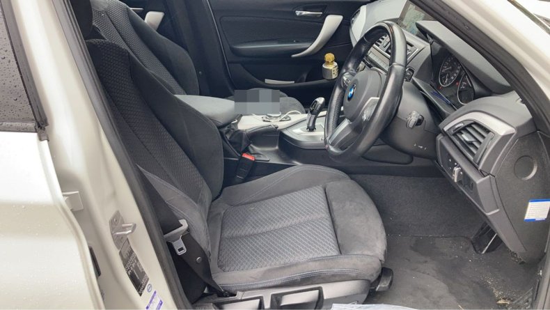 内装前方シート