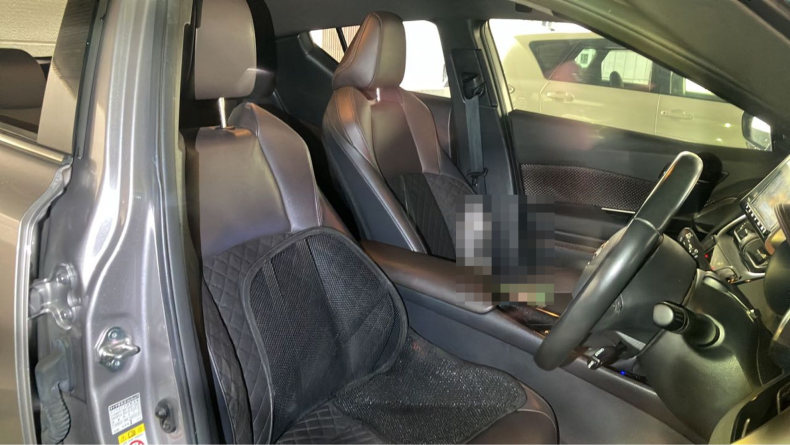 内装前方シート