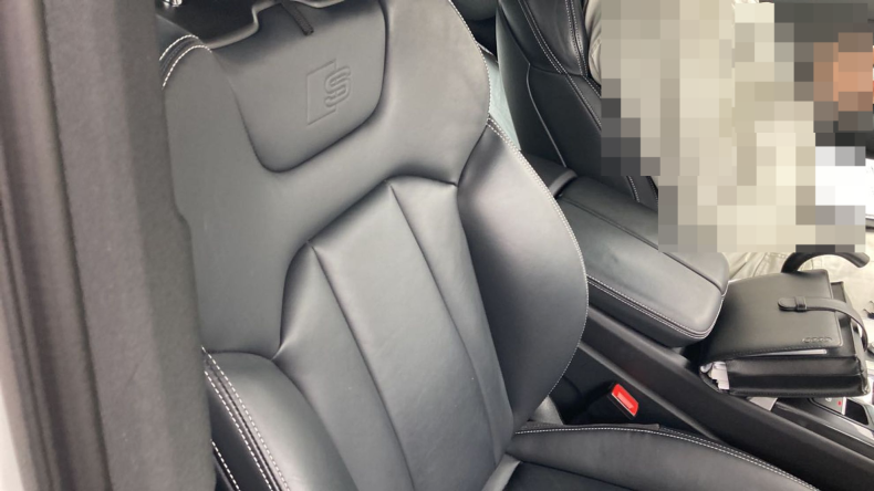 内装前方シート