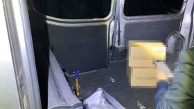 内装後方シート