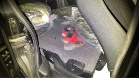 内装後方シート