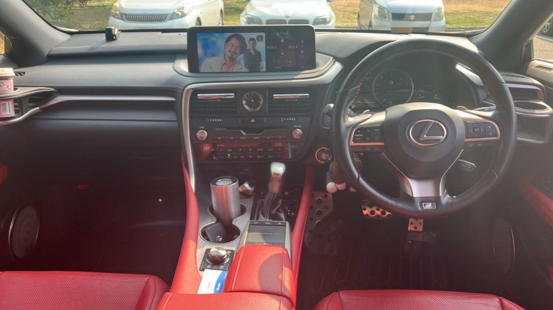 内装インパネ全体