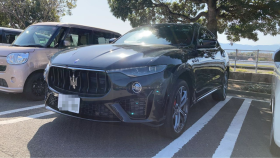 マセラティ/レヴァンテ-171150